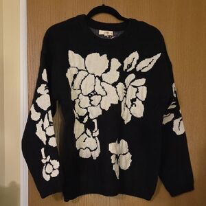 Entro NWT Black and Cream Floral Sweater...size Med
